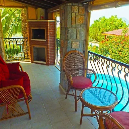 Villa Daısy Garden B *